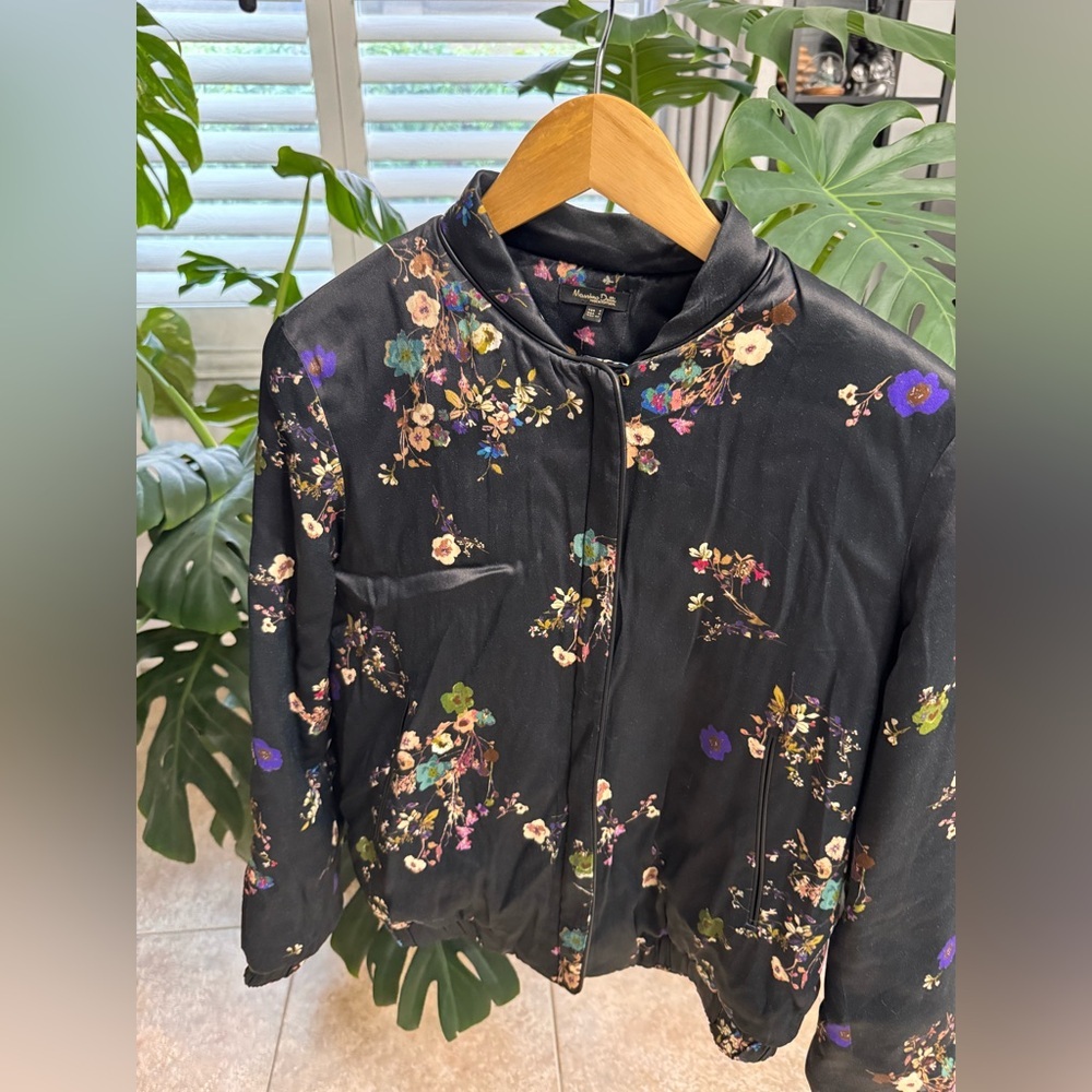Massimo Dutti Black Floral Bomber Jacket - Picture 2 of 4